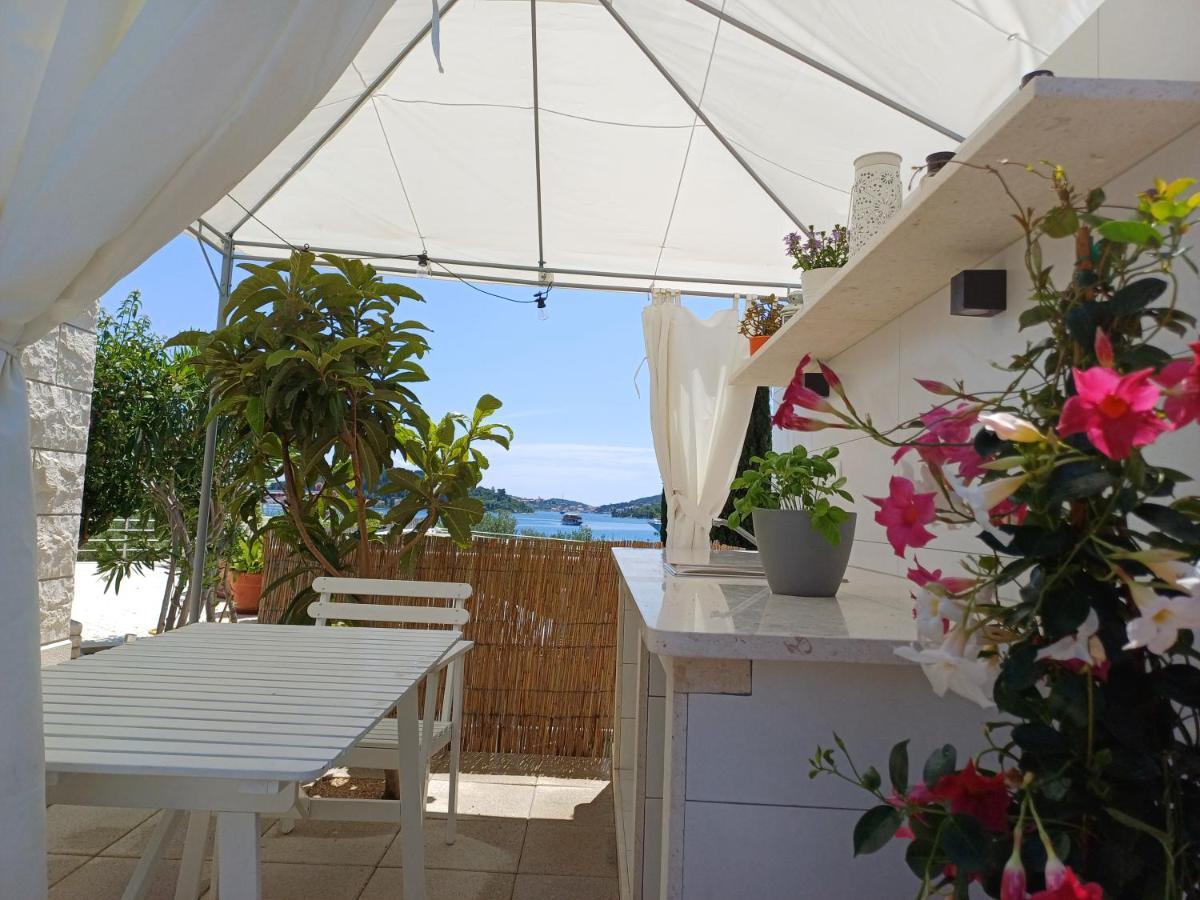 Apartments Grbin (Adults Only) Lumbarda Exterior foto