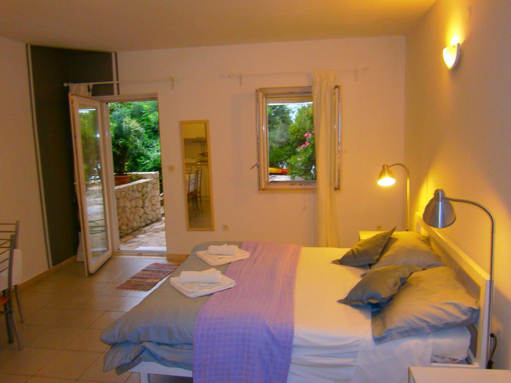 Apartments Grbin (Adults Only) Lumbarda Exterior foto